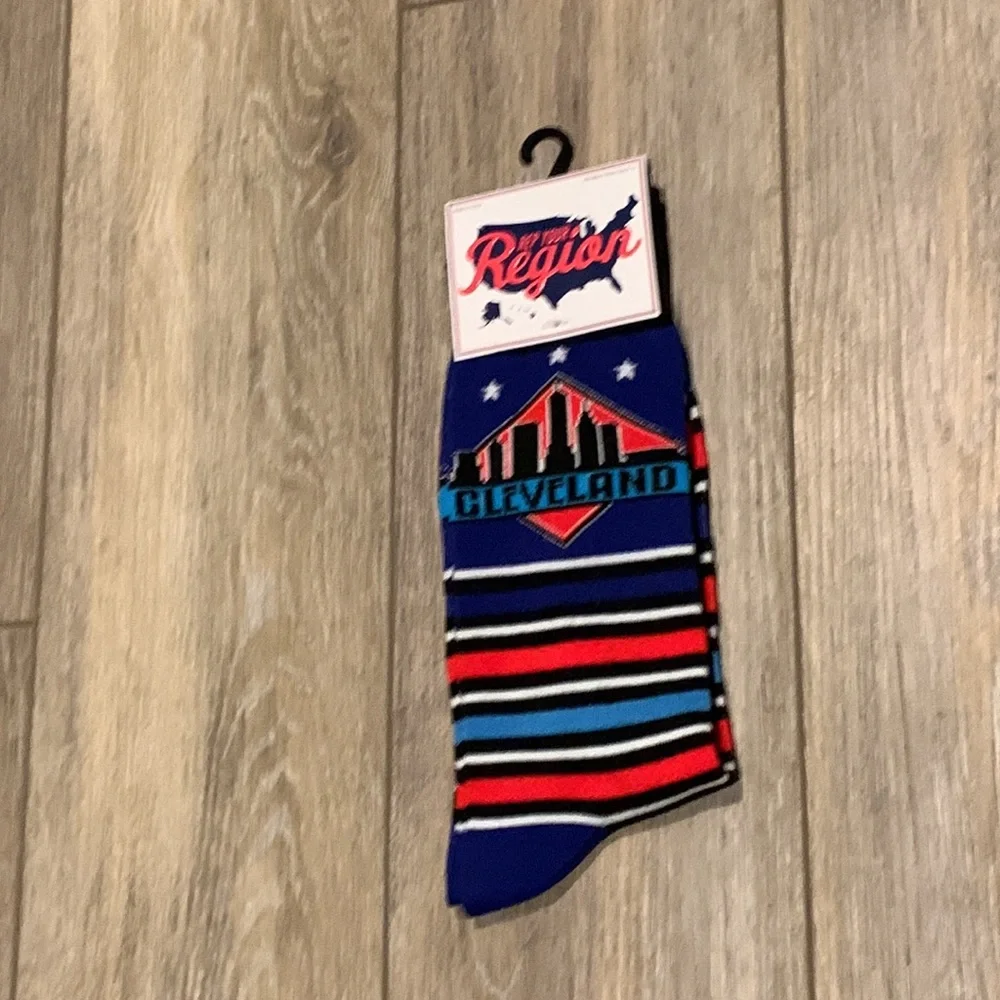 LMT: 5️⃣ Pairs of Rep Your Region Cleveland socks
